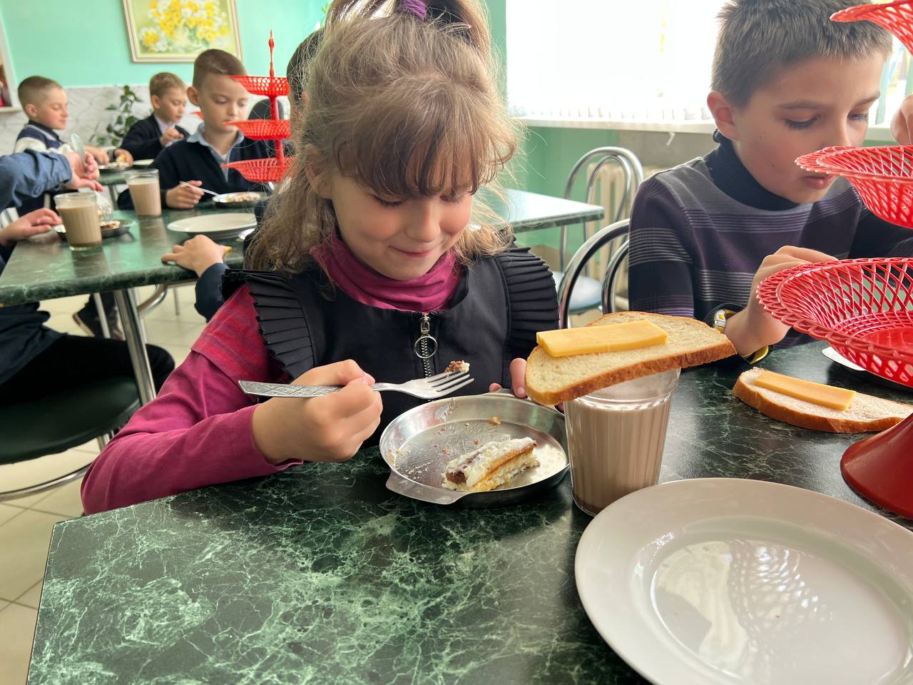 Питание в школьной столовой Кабаковской СШ