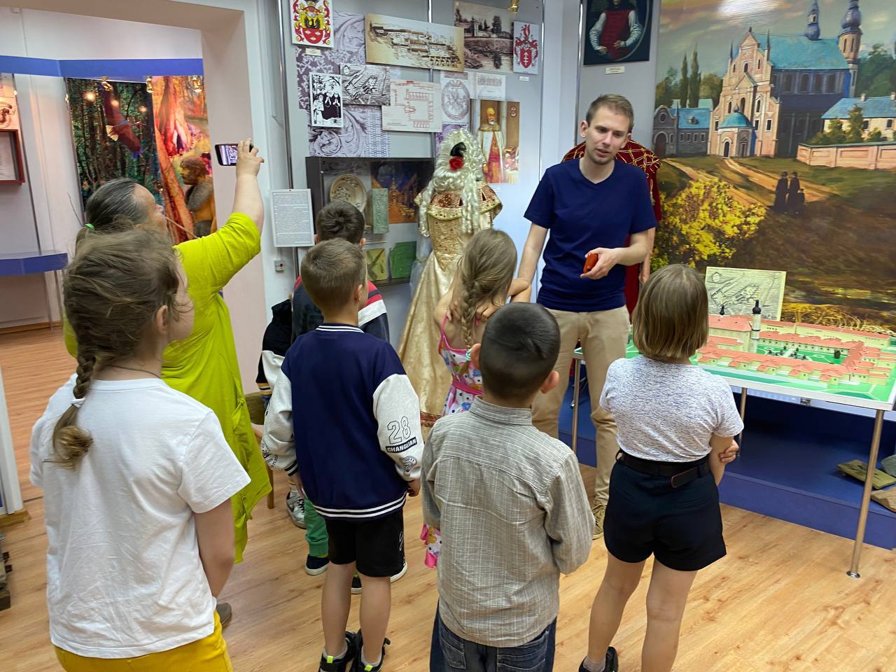 Экскурсия учащихся Кабаковской СШ в музей