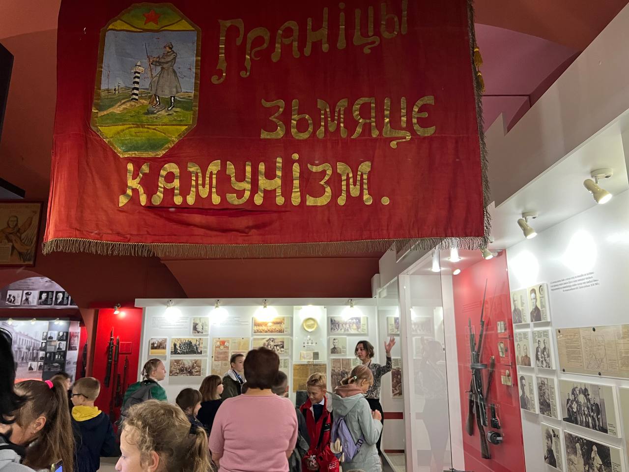пощение учащимися Кабаковской СШ Брестской крепости 