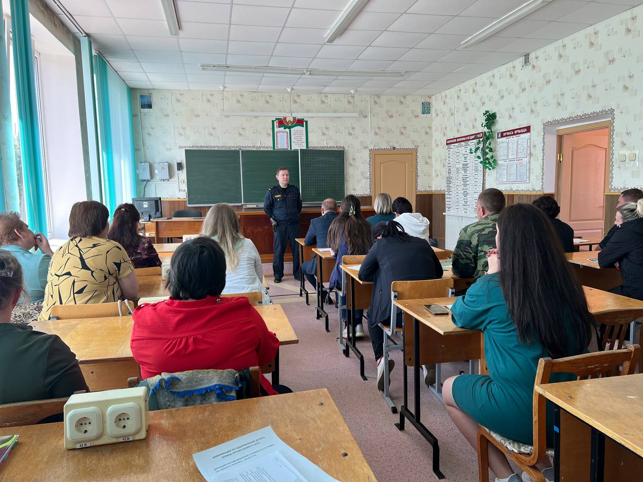 общешкольное собрание в Кабаковской СШ